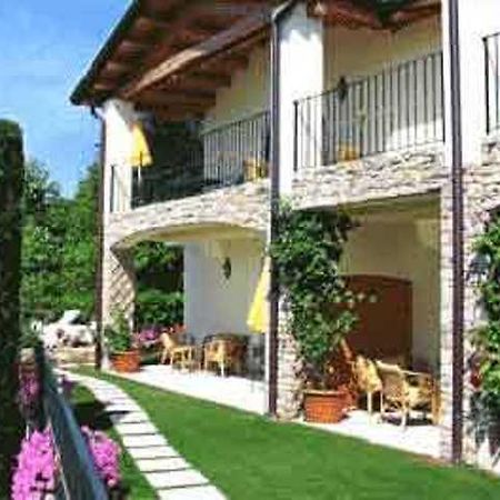 Villa Giada Torri Del Benaco Exterior photo